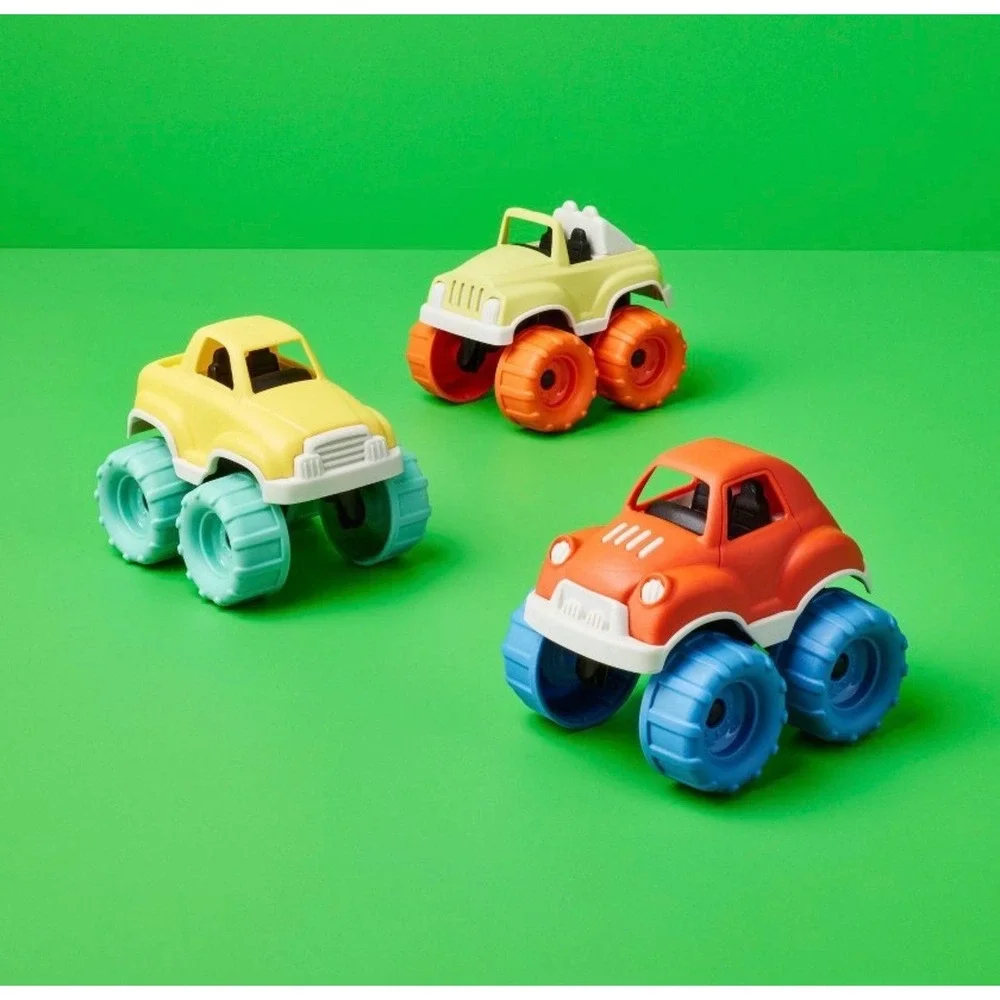Gigglescape 3pc Truck Playset Chunky Wheels Multicolor Toy Vehicles Ages 2+ NEW
